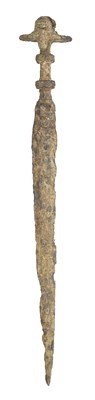 Lot 125 - A RARE LURISTAN IRON AGE II DAGGER, 1100-900 B.C.