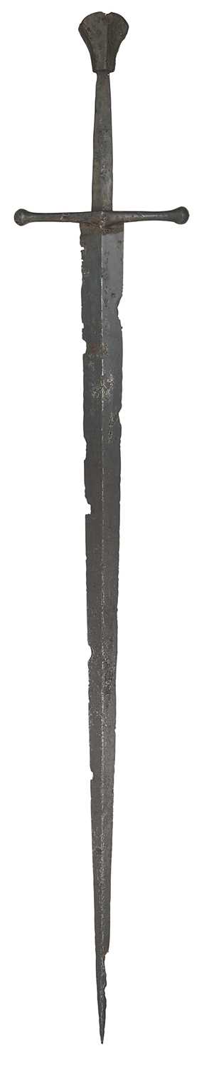 Lot 148 - A FINE AND RARE HAND-AND-A-HALF SWORD, CIRCA 1420-60