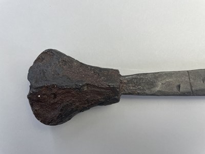 Lot 148 - A FINE AND RARE HAND-AND-A-HALF SWORD, CIRCA 1420-60