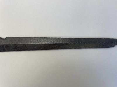 Lot 148 - A FINE AND RARE HAND-AND-A-HALF SWORD, CIRCA 1420-60
