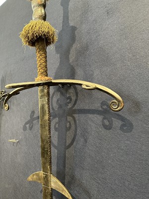 Lot 151 - A FINE GERMAN TWO-HAND PROCESSIONAL SWORD, LATE 16TH CENTURY