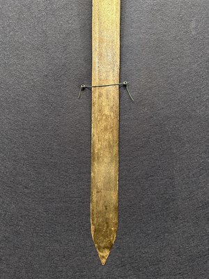 Lot 151 - A FINE GERMAN TWO-HAND PROCESSIONAL SWORD, LATE 16TH CENTURY