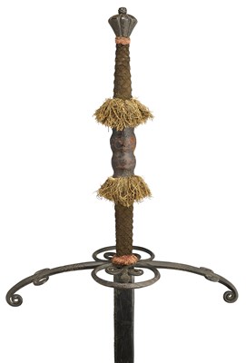 Lot 151 - A FINE GERMAN TWO-HAND PROCESSIONAL SWORD, LATE 16TH CENTURY