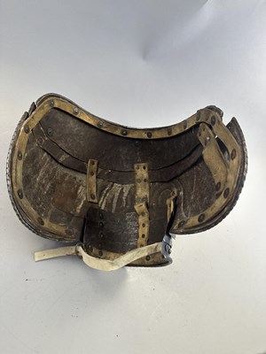 Lot 170 - A COMPOSITE NORTH ITALIAN CAP-A-PIE ARMOUR WITH ETCHED DECORATION, LATE 16TH CENTURY, THE BACKPLATE SIGNED BY THE MASTER ‘P’