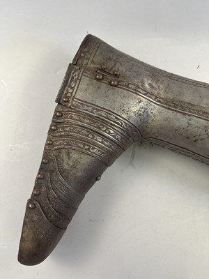 Lot 170 - A COMPOSITE NORTH ITALIAN CAP-A-PIE ARMOUR WITH ETCHED DECORATION, LATE 16TH CENTURY, THE BACKPLATE SIGNED BY THE MASTER ‘P’