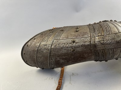 Lot 170 - A COMPOSITE NORTH ITALIAN CAP-A-PIE ARMOUR WITH ETCHED DECORATION, LATE 16TH CENTURY, THE BACKPLATE SIGNED BY THE MASTER ‘P’
