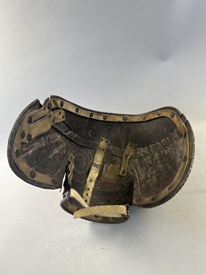 Lot 170 - A COMPOSITE NORTH ITALIAN CAP-A-PIE ARMOUR WITH ETCHED DECORATION, LATE 16TH CENTURY, THE BACKPLATE SIGNED BY THE MASTER ‘P’