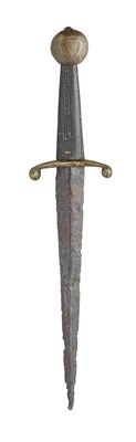 Lot 136 - A MEDIEVAL DAGGER WITH COPPER ALLOY HILT, PROBABLY LATE 14TH CENTURY