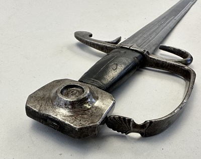 Lot 152 - A RARE NORTH ITALIAN BROADSWORD, LAST QUARTER OF THE 15TH CENTURY, PROBABLY VENETIAN