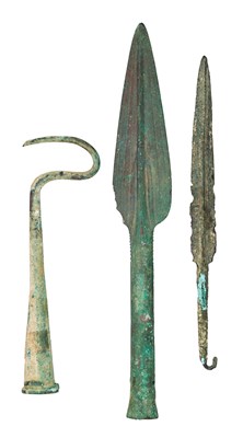 Lot 412 - A LURISTAN COPPER ALLOY SPEARHEAD 1200-1100 B.C. A COPPER ALLOY SPEARHEAD