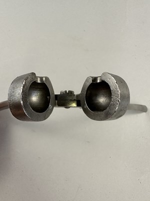 Lot 608 - □ A BULLET MOULD, 19TH CENTURY