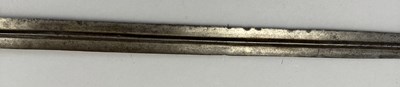 Lot 42 - A SOUTH INDIAN RAPIER, LATE 16TH/17TH CENTURY
