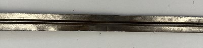 Lot 42 - A SOUTH INDIAN RAPIER, LATE 16TH/17TH CENTURY