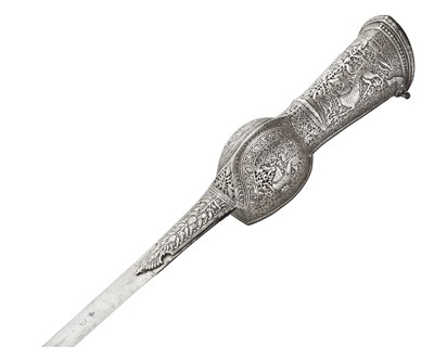 Lot 41 - A FINE SOUTH INDIAN SWORD (PATA), LATE 16TH/17TH CENTURY, POSSIBLY THANJAVUR, TAMIL NADU