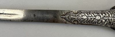 Lot 41 - A FINE SOUTH INDIAN SWORD (PATA), LATE 16TH/17TH CENTURY, POSSIBLY THANJAVUR, TAMIL NADU