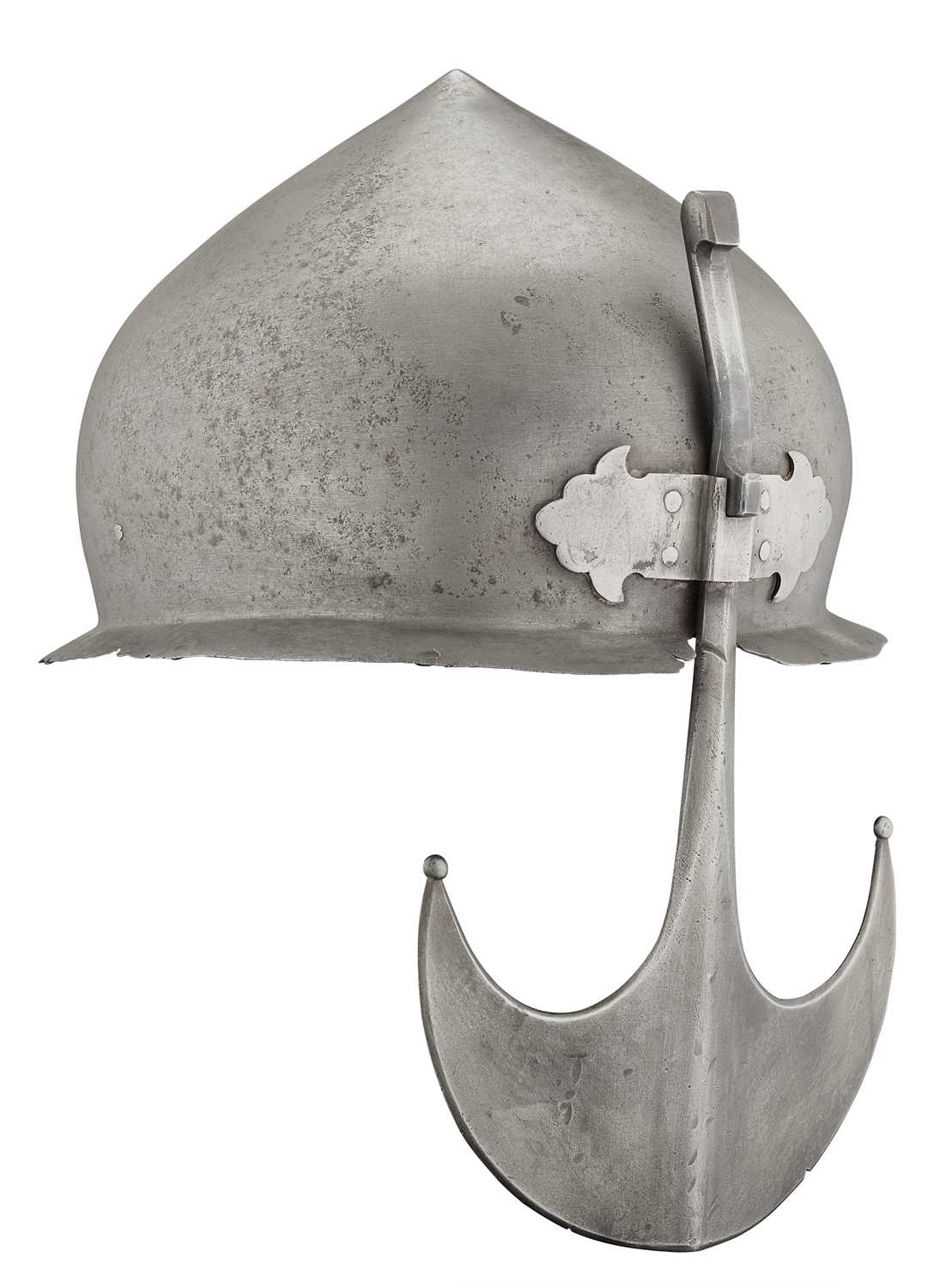 Lot 69 - A RARE INDIAN HELMET (TOP), 16TH/17TH CENTURY, PROBABLY HYDERABAD, ANDHRA PRADESH