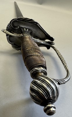 Lot 571 - □ A SILVER-HILTED SMALL-SWORD, LONDON, 1761, MARK OF WILLIAM KINMAN