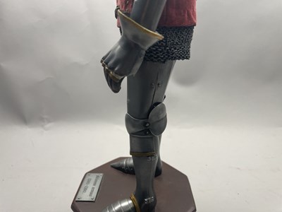Lot 19 - A MINIATURE MILANESE ARMOUR, 1380-1390, BY ROY GREGORY, 20TH CENTURY