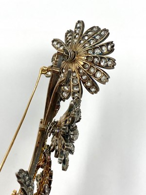 Lot 358 - DIAMOND BROOCH, 1880s