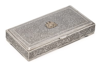 Lot 38 - AN IRANI CIGARETTE BOX, MOHAMMED TAQI ZUFAN, ISFAHAN, THIRD QUARTER 20TH CENTURY