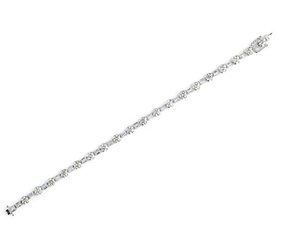 Lot 321 - DIAMOND LINE BRACELET