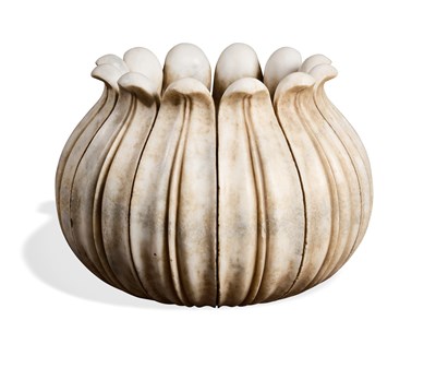 Lot 165 - A MARBLE PLANTER, INDIA, 20TH CENTURY