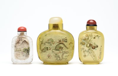 Lot 84 - THREE CHINESE INSIDE-PAINTED CLEAR GLASS SNUFF BOTTLES