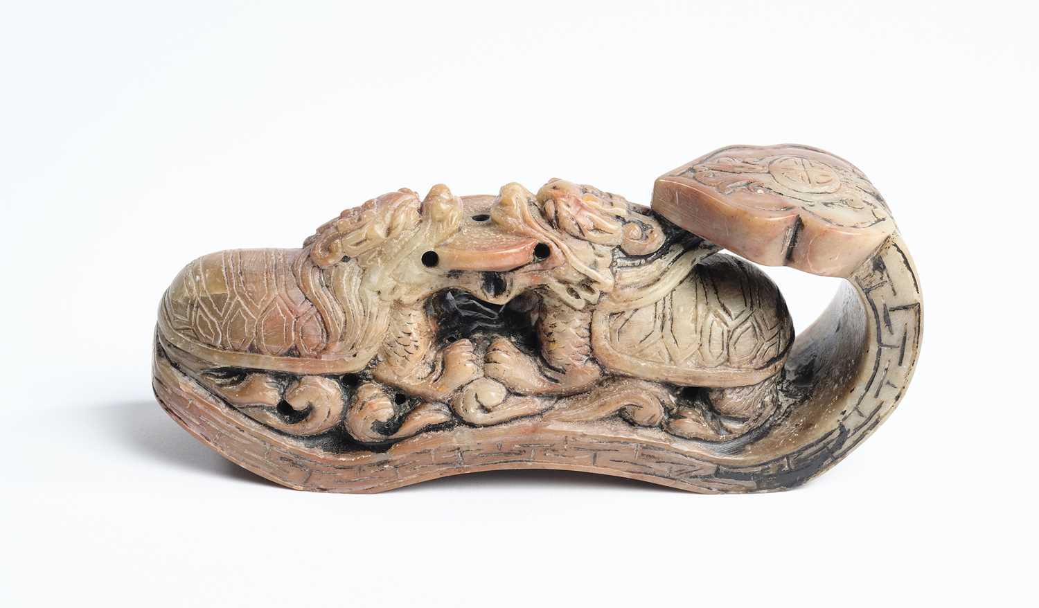 Lot 93 - A CHINESE SOAPSTONE RUYI SCEPTRE SEAL, 20TH CENTURY