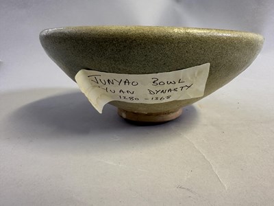 Lot 22 - A LARGE CHINESE JUN BOWL, YUAN DYNASTY (1279-1368)