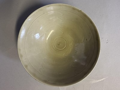 Lot 22 - A LARGE CHINESE JUN BOWL, YUAN DYNASTY (1279-1368)
