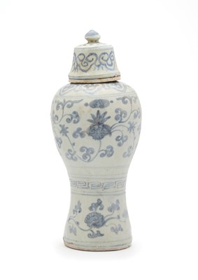 Lot 42 - A CHINESE BLUE AND WHITE MIEPING AND COVER, MING DYNASTY, 16TH CENTURY