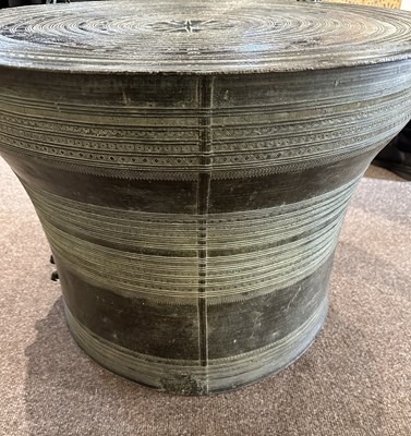 Lot 114 - A LARGE KAREN FROG DRUM, BURMA (NOW MYANMAR), 18TH/19TH CENTURY