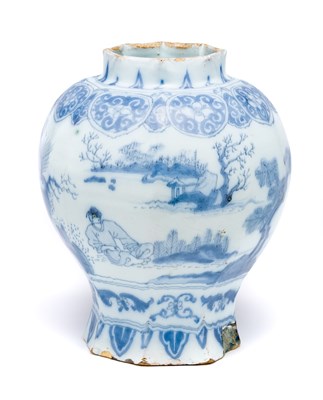 Lot 5 - A DUTCH DELFT JAR^ SAMUEL VAN EENHOORN^ ~DE...