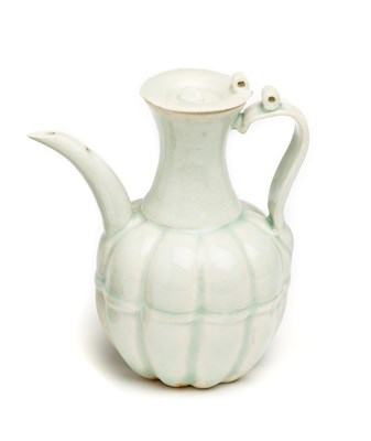 Lot 12 - A CHINESE QINGBAI EWER AND COVER^ SONG DYNASTY...