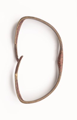 Lot 28 - A PERSIAN COMPOSITE BOW