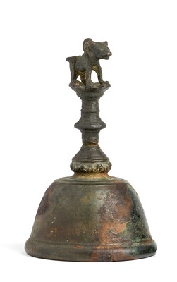 Lot 177 - A BRONZE BELL^ JAVA^ CIRCA 14TH CENTURY¦the...