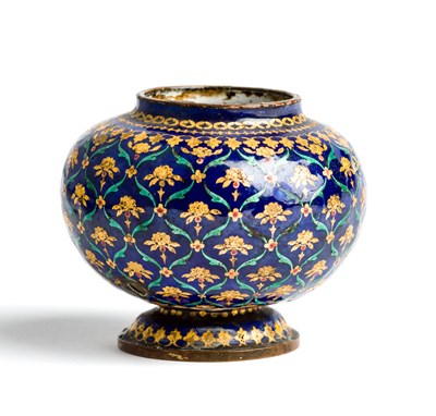 Lot 201 - A SMALL ENAMELLED COPPER POT^ CHINA FOR THE...