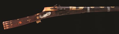 Lot 39 - AN INDIAN MATCHLOCK GUN