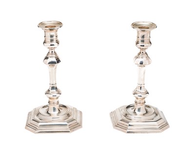 Lot 349 - A PAIR OF GEORGE V SILVER CANDLESTICKS^ THOMAS...