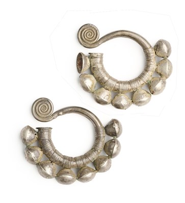 Lot 528 - A PAIR OF SILVER EARRINGS, MIAO CULTURE, SOUTHERN CHINA, CIRCA 1900