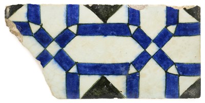 Lot 515 - A DAMASCUS TILE FRAGMENT, OTTOMAN SYRIA, 18TH CENTURY