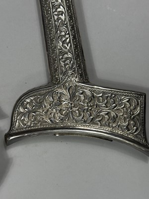 Lot 317 - A MALAYSIAN SILVER-MOUNTED DAGGER (KRIS), 20TH CENTURY