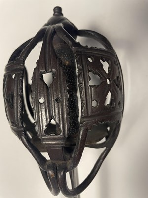 Lot 250 - A SCOTTISH BASKET HILTED BROADSWORD, SECOND QUARTER OF THE 18TH CENTURY