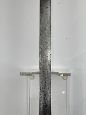 Lot 250 - A SCOTTISH BASKET HILTED BROADSWORD, SECOND QUARTER OF THE 18TH CENTURY