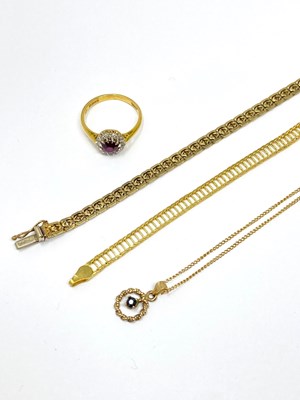 Lot 332 - COLLECTION OF GOLD AND GEM-SET JEWELLERY