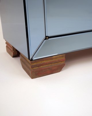 Lot 534 - MAISON JANSEN