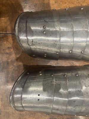 Lot 267 - A PAIR OF GERMAN TASSETS, CIRCA 1570