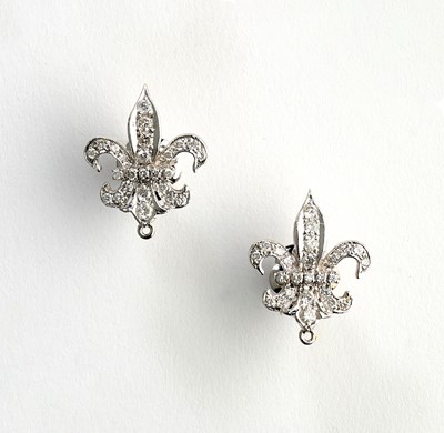 Lot 416 - PAIR OF DIAMOND EARRINGS