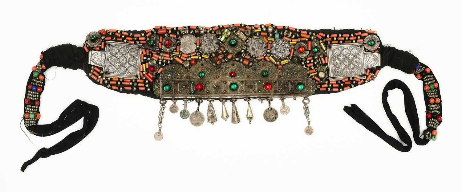 Lot 529 - A BERBER BELT, MOROCCO OR ALGERIA, 19TH/20TH CENTURY