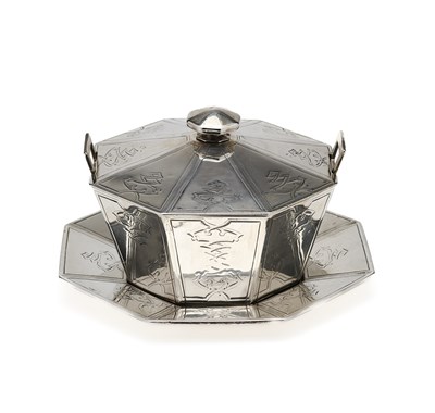 Lot 177 - A VICTORIAN SILVER BUTTER DISH, COVER AND STAND, WILLIAM CUMMING, LONDON, 1843